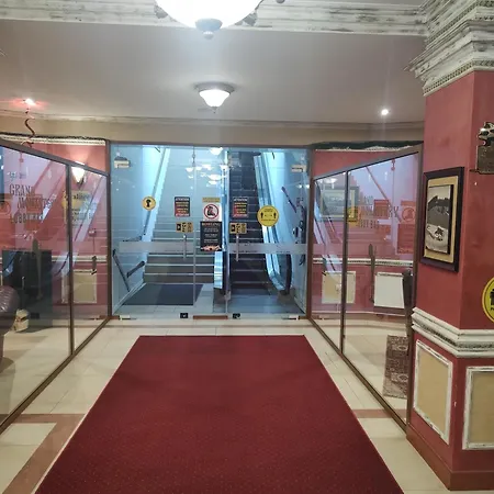 アパート Arendo - In Grand Monastery パンポロボ